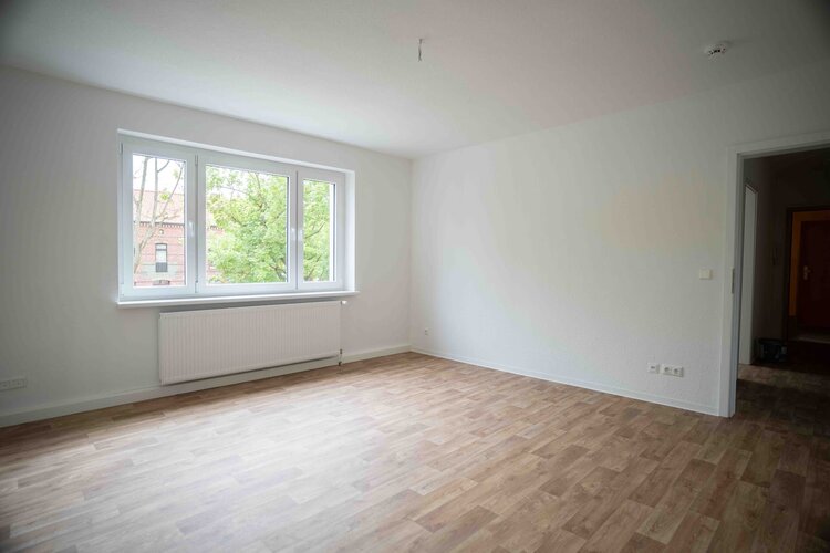 Zum Mietangebot verlinktes Bild: Frisch sanierte XXL-Wohnung
