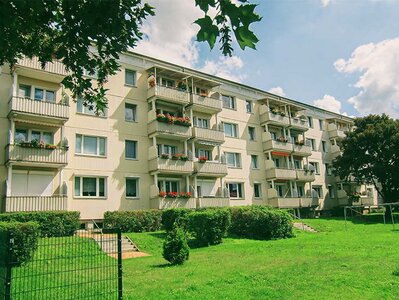 Bild 1 zum Mietangebot Frisch sanierte Wohnung im Zentrum.