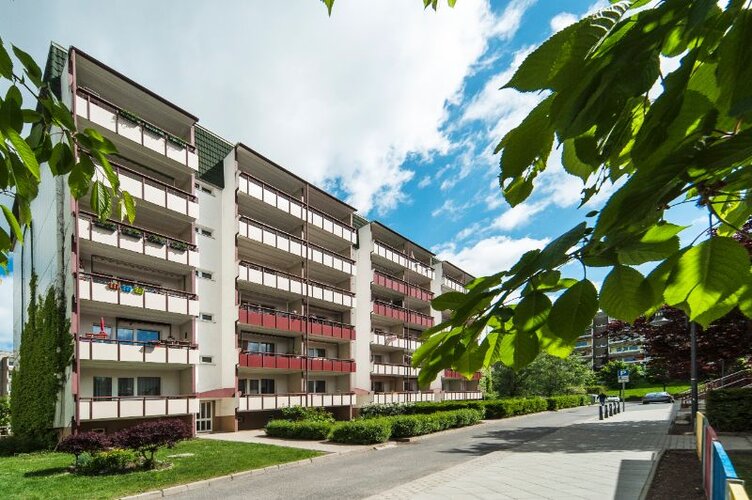1-Zimmer-Wohnung mit riesigem Balkon - Foto 1