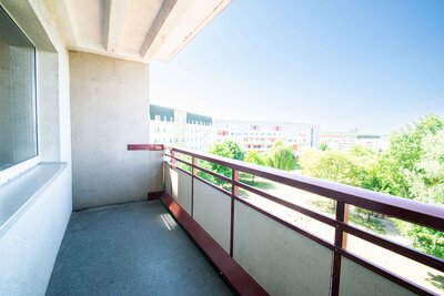 Bild 2 zum Mietangebot Familienwohnung mit Weitblick.