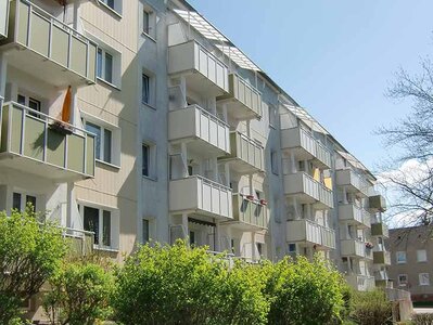 Bild 2 zum Mietangebot Im ersten Obergeschoss mit Balkon