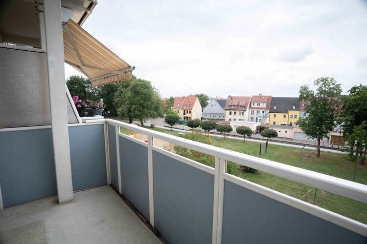 Zum Mietangebot verlinktes Bild: Hier sanieren wir für Sie!