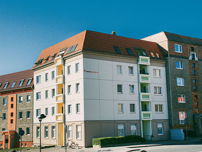 Bild 1 zum Mietangebot Sanierte Singlewohnung mitten im Zentrum.