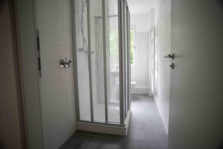 Zum Mietangebot verlinktes Bild: ...nur wenige Stufen ins Glück...Sanierte Erdgeschosswohnung.