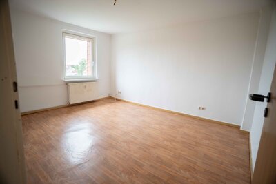 Bild 2 zum Mietangebot 2-Zimmer-Wohnung nah am Stadtpark.