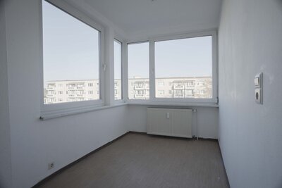 Bild 3 zum Mietangebot Großzügig geschnittene 3-Raum-Wohnung in der City