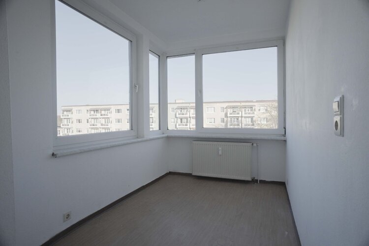 Zum Mietangebot verlinktes Bild: Großzügig geschnittene 3-Raum-Wohnung in der City