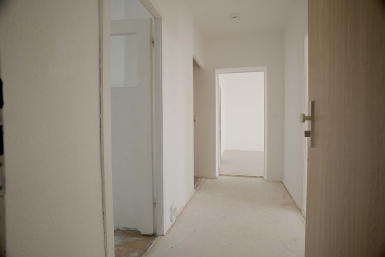 Zum Mietangebot verlinktes Bild: Großzügig geschnittene 3-Raum-Wohnung in der City