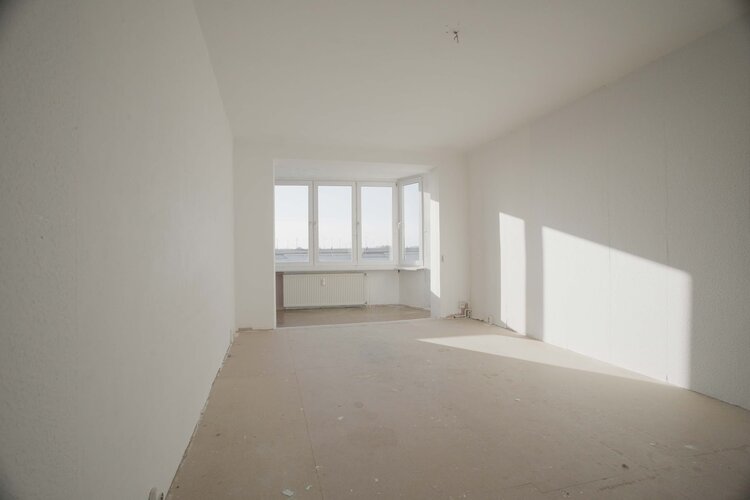 Zum Mietangebot verlinktes Bild: Großzügig geschnittene 3-Raum-Wohnung in der City