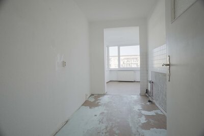 Bild 4 zum Mietangebot Großzügig geschnittene 3-Raum-Wohnung in der City