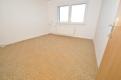 Bild 3 zum Mietangebot Familienwohnung mit Ausblick.